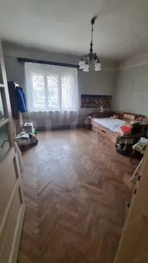 Casa de vanzare, 120 mp, zona Parcul Titulescu 