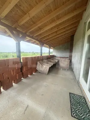 Casa la roșu 3 camere, 142mp, 585 mp teren, zona Cionchesti  - imagine 7