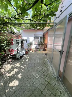 Casa pentru 2 familii zona Ghiroda, CENTRALA, teren 570mp - imagine 14