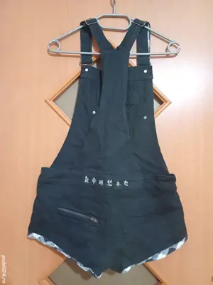 Vand salopeta, M, in stare perfectă. Fără nici un defect. Se pot regla bretelele la umeri - imagine 3