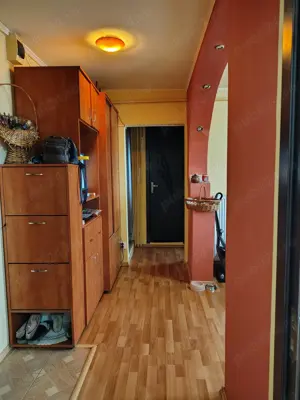 Vând apartament 2 camere, centrală proprie, 80.000 Euro - imagine 4
