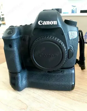 Canon EOS 6D Full frame, 41570 cadre, set complet - 4800 RON