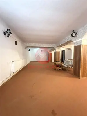 Casa S+P+1E cu Teren de 854 mp, Pretabila pentru Doua Familii - imagine 11