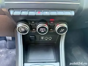 Renault Captur 1.5 Blue Dci 2020 - imagine 12