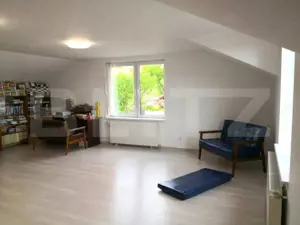 Casa spațioasă cu 6 camere și 3 băi - confort și intimitate - imagine 3