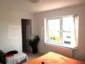 Casa spațioasă cu 6 camere și 3 băi - confort și intimitate - imagine 7