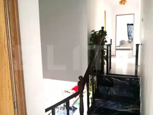 Casa spațioasă cu 6 camere și 3 băi - confort și intimitate - imagine 11