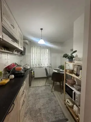 Apartament 3 camere, 65 mp + balcon 5 mp, mobilat și utilat, zonă excelentă  - imagine 3