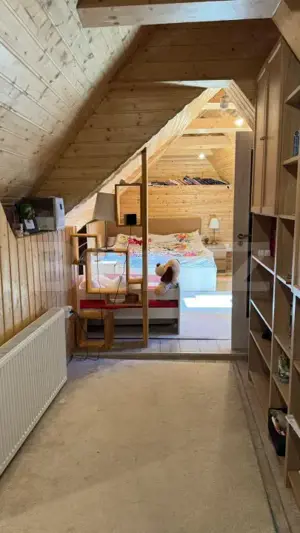 Apartament cu 4 camere, 150 mp, zona Centrala  - imagine 14