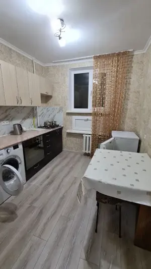 Se ofera spre inchiriere garsoniera Titan