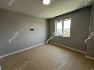 Penthouse cu 3 camere 2 bai si 2 terase zona Calea Surii Mici din Sibi - imagine 4