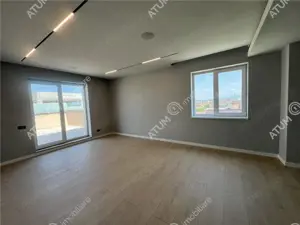 Penthouse cu 3 camere 2 bai si 2 terase zona Calea Surii Mici din Sibi