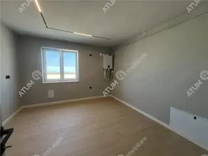 Penthouse cu 3 camere 2 bai si 2 terase zona Calea Surii Mici din Sibi - imagine 5