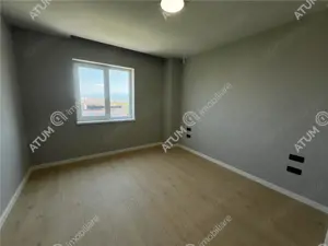 Penthouse cu 3 camere 2 bai si 2 terase zona Calea Surii Mici din Sibi - imagine 15