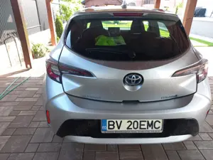 Toyota Corolla Dynamic 1.8 Hibrid AF 2020, în Garanție