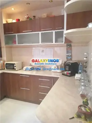 Vanzare vila superba 8 camere Calea Calarasilor   Matei Basarab - imagine 20