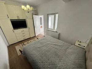 Casa / Vila zona Centrala - imagine 6