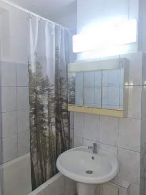 Vand apartament 2 camere - imagine 3