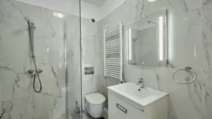 Apartament  - terasa 200 mp-complet cu vedere libera si parcare - imagine 7