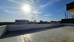 Apartament  - terasa 200 mp-complet cu vedere libera si parcare - imagine 14