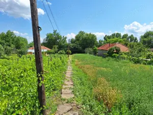 Teren cu casa de vanzare - imagine 5 Teren cu casa de vanzare - imagine 5