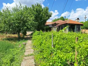 Teren cu casa de vanzare - imagine 6 Teren cu casa de vanzare - imagine 6