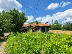 Teren cu casa de vanzare - imagine 4 Teren cu casa de vanzare - imagine 4