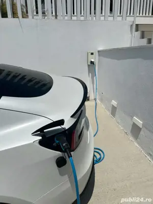 Tesla model 3 highland standard range - imagine 3