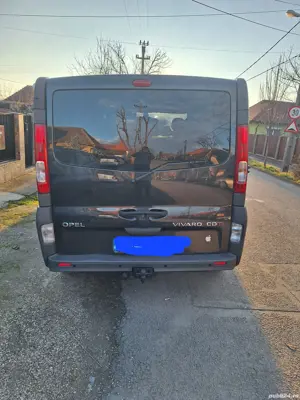 vand Opel Vivaro 2009 - imagine 5