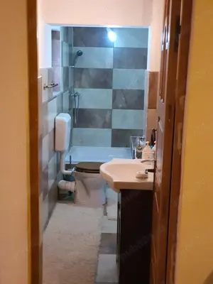 Casă de vânzare în orașul Giurgiu str Griviței nr 138. Preț 90000 euro negociabil.  - imagine 8
