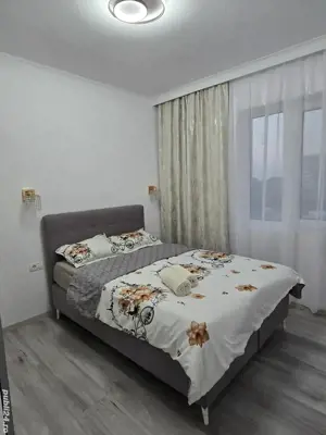 Apartament 2 camere Lux parcare privata regim hotelier - imagine 2