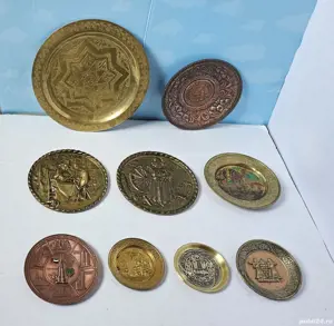 Lot farfurii decorative din alamă-cupru