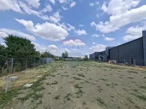 Teren logistic 907 mp de închiriat/ Aurel Vlaicu - imagine 6