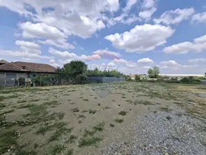 Teren logistic 907 mp de închiriat/ Aurel Vlaicu - imagine 3