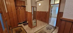 Vand apartament cu 4 camere Micro 4 - imagine 2