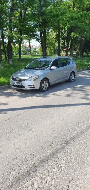 Kia Ceed   - imagine 2