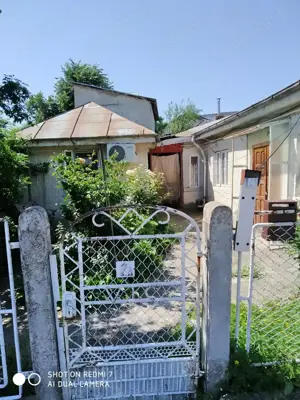 Vând casă în Rm Sarat