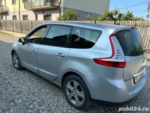 Renault Grand Scenic An 2010   - imagine 4