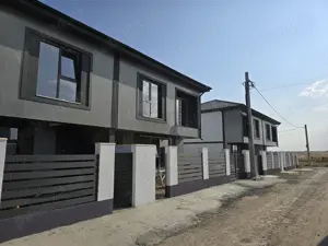 Vila de vanzare in Lazu - imagine 9