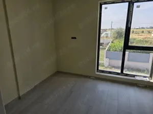 Vila de vanzare in Lazu - imagine 5