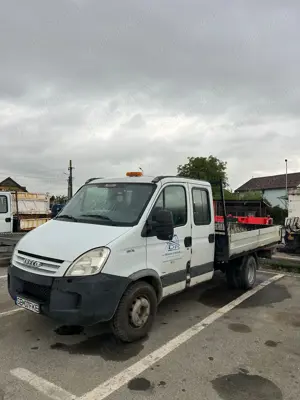 Licitatie publica de vanzare bunuri mobile auto, utilaje uzate SH - imagine 5