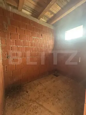 Casa la roșu 3 camere, 142 mp, 592 mp, teren, zona Cionchesti  - imagine 3