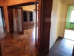 De vânzare – Apartament 4 camere, decomandat 100 mp – Ultracentral, Timișoara - imagine 4