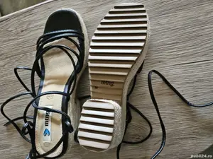 sandale cu siret pe glezna nr 39