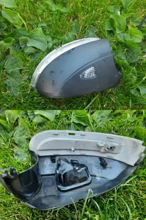 Vand piese oglinda dreapta Volkswagen Passat CC  - imagine 8