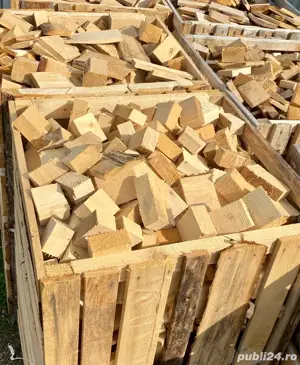 Paleți cu resturi din lemn de rășinoase  - imagine 3