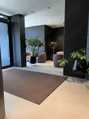 Inchiriez garsoniera in zona 1 Decembrie