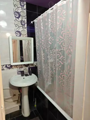 Inchiriez apartatament 1 camera zona Judetean