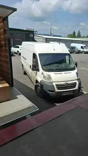 Transport Marfa 3.5 t