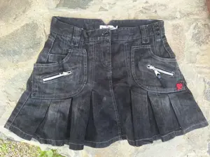 Fustă mini plisată Italia.marca ruba cuorii - imagine 2